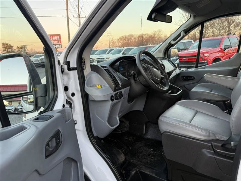 Used 2016 Ford Transit 250 130 Low Roof RWD image 16