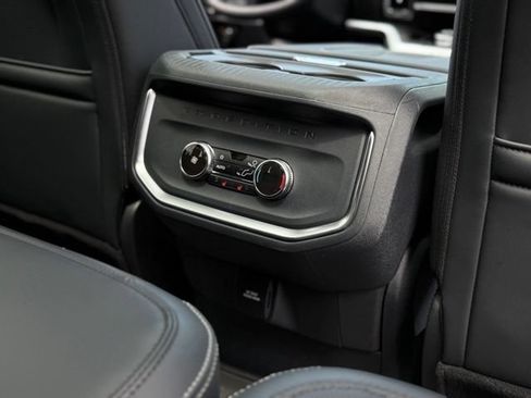 New 2027 Ford Expedition Max Platinum w/ Stealth Performance Package AWD/4WD image 28