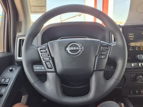 New 2025 Nissan Frontier SV w/ SV Convenience Package image 17