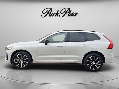 Used 2024 Volvo XC60 B5 Plus w/ Protection Package Premier AWD/4WD image 2
