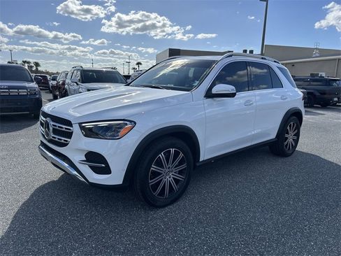 Used 2025 Mercedes-Benz GLE 350 4MATIC image 13