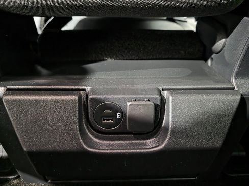 Used 2021 Ford F150 XLT w/ Equipment Group 302A High image 40