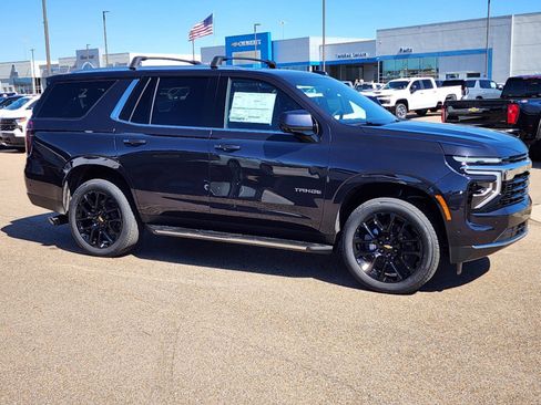 New 2025 Chevrolet Tahoe LS image 2