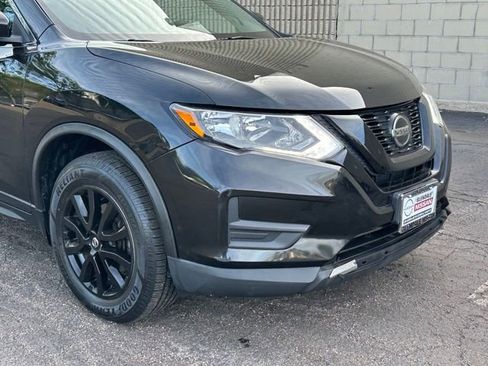 Used 2019 Nissan Rogue S w/ Special Edition Package AWD/4WD image 8