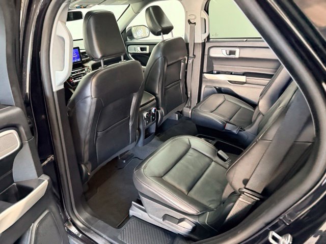 Used 2021 Ford Explorer Limited w/ Hybrid Equipment Group 310A AWD/4WD image 38