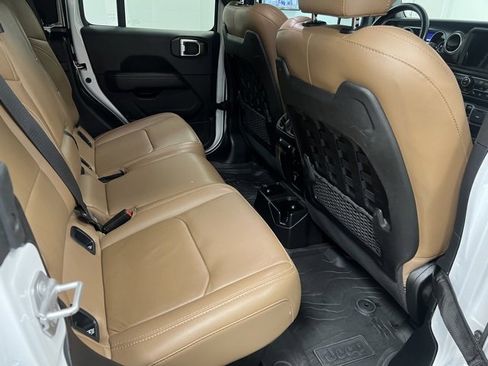 Used 2021 Jeep Gladiator Rubicon image 47