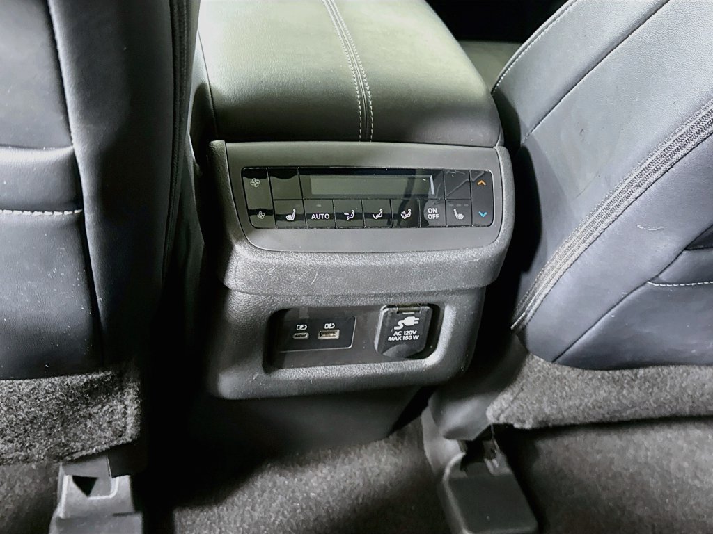 Certified 2024 Nissan Pathfinder Platinum AWD/4WD image 31