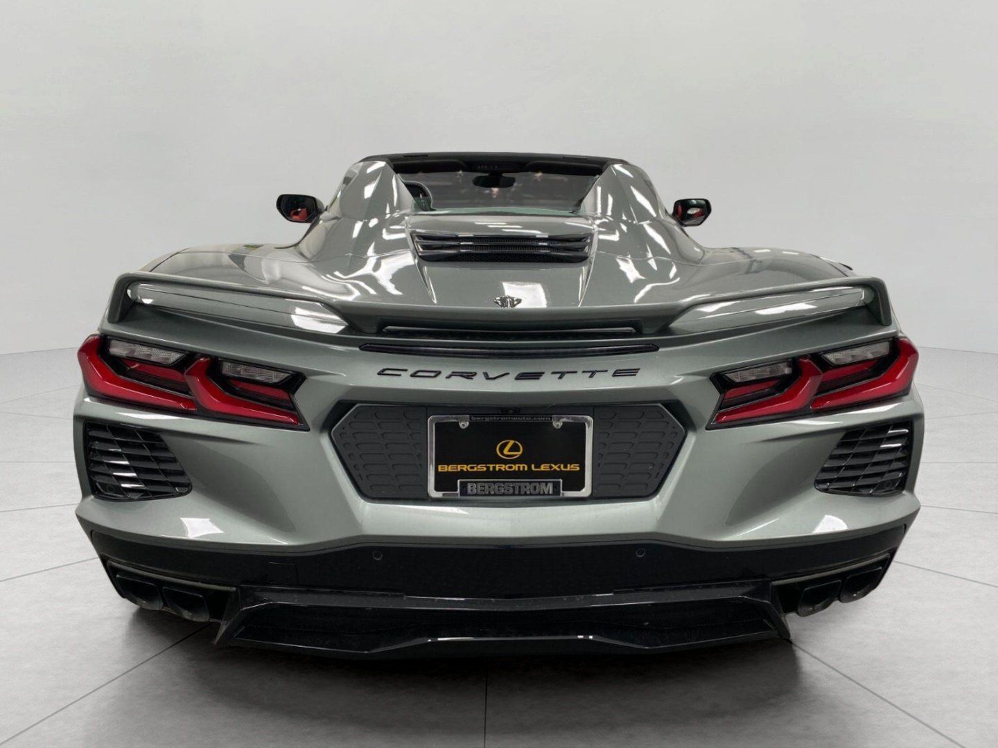 Used 2023 Chevrolet Corvette Stingray Preferred Conv w/ Z51 Performance Package RWD image 6
