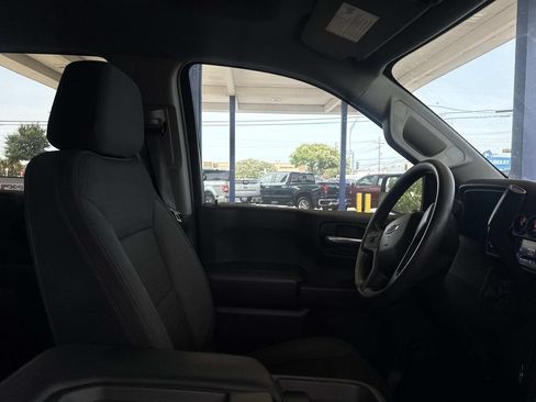Used 2023 Chevrolet Silverado 1500 Custom Trail Boss AWD/4WD image 12