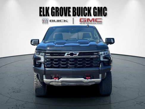 Used 2023 Chevrolet Silverado 1500 ZR2 w/ Technology Package AWD/4WD image 9
