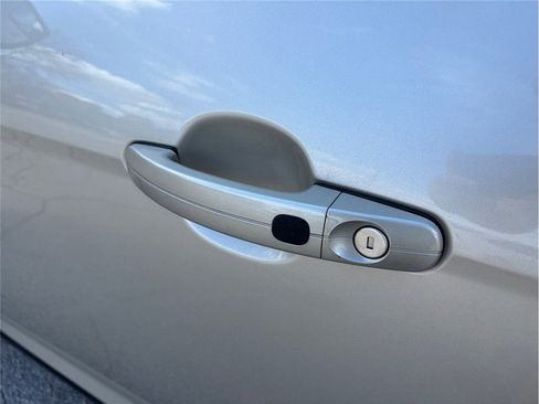 Used 2018 Ford Focus Titanium image 16