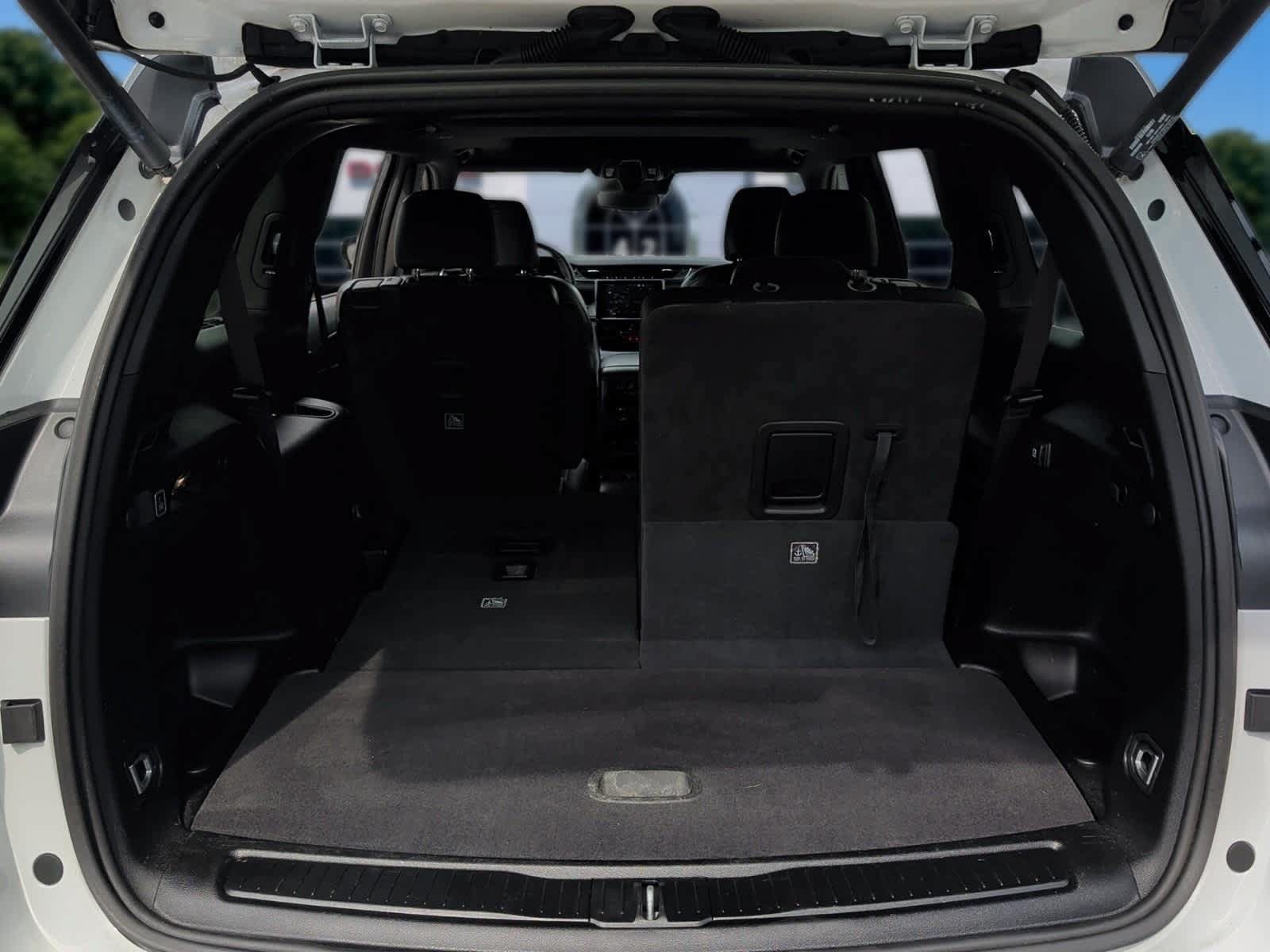 Used 2023 Jeep Grand Cherokee L Laredo AWD/4WD image 36