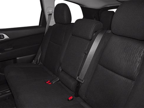 Used 2014 Nissan Pathfinder SL w/ Cargo Package FWD image 17