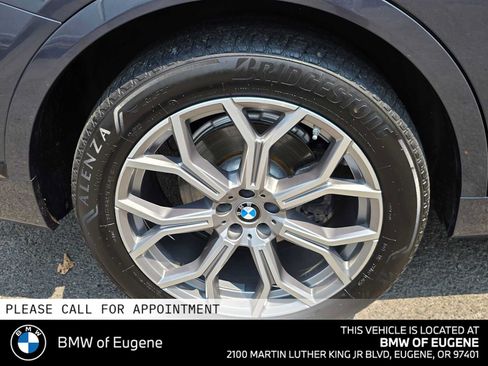 Used 2019 BMW X7 xDrive40i w/ Premium Package AWD/4WD image 9