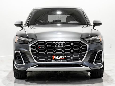 Used 2022 Audi SQ5 Prestige image 2