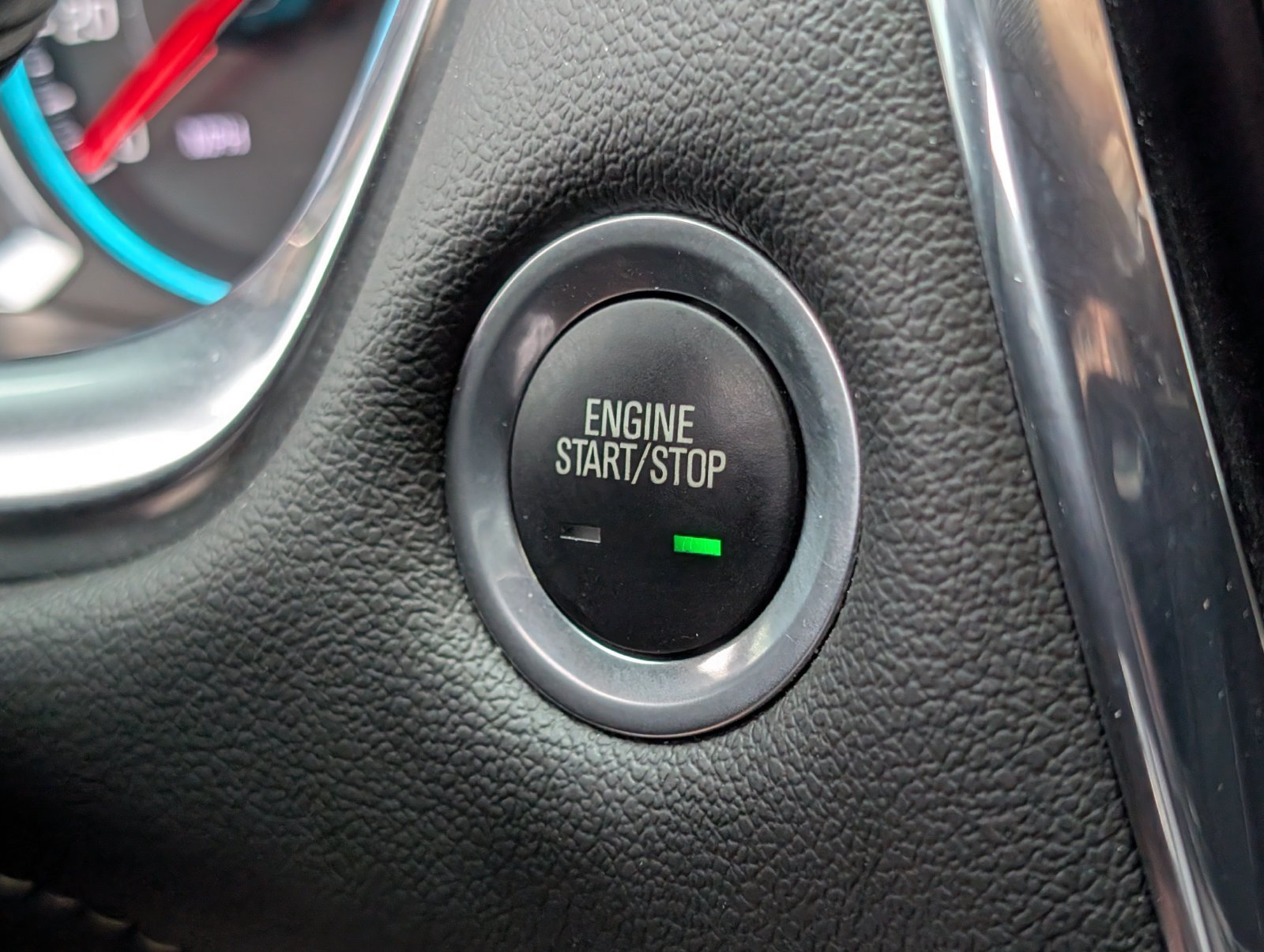 Used 2023 Chevrolet Traverse LT AWD/4WD image 27