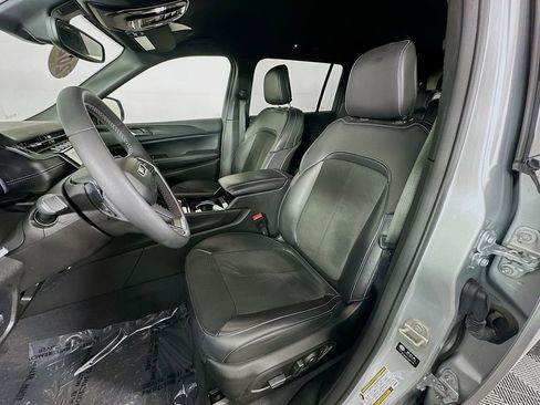 Certified 2023 Jeep Grand Cherokee L Laredo image 32