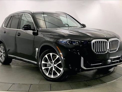 New 2026 BMW X5 xDrive40i w/ Climate Comfort Package image 1