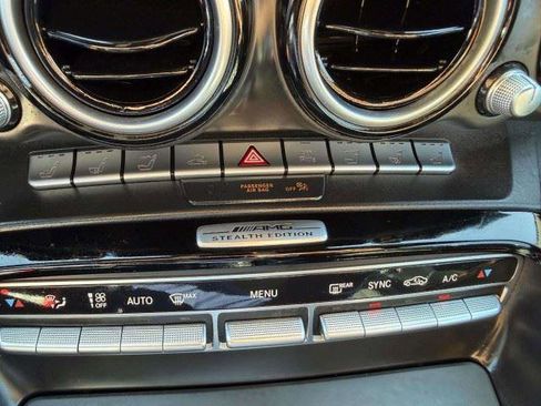 Used 2021 Mercedes-Benz AMG GT Roadster image 33