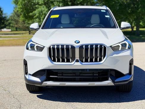 New 2026 BMW X1 xDrive28i w/ Technology Package AWD/4WD image 9