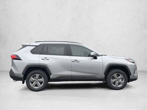 New 2025 Toyota RAV4 XLE image 4