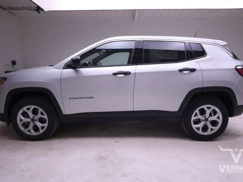 New 2025 Jeep Compass Sport image 2
