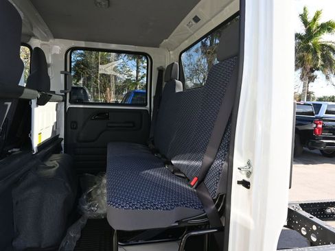 New 2025 Chevrolet Low Cab Forward RWD image 11