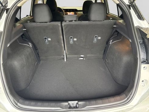 Used 2024 Nissan Kicks SV image 11