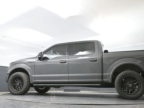Used 2018 Ford F150 XLT w/ Equipment Group 302A Luxury AWD/4WD image 28