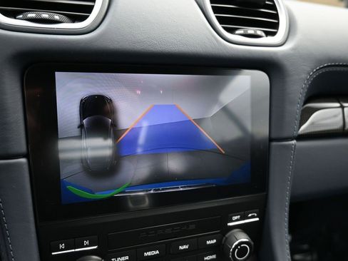 Used 2025 Porsche 718 Cayman GT4 image 25