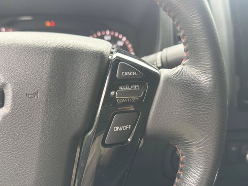 Used 2024 Nissan Frontier PRO-4X w/ Off-Road Protection Package AWD/4WD image 41