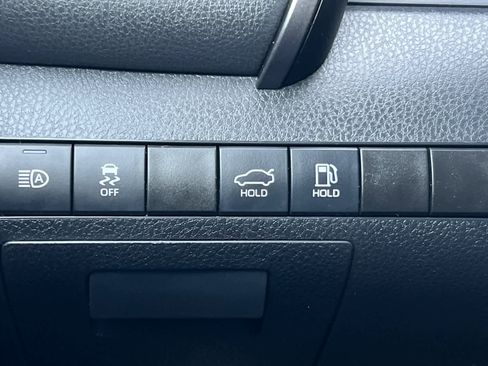 Used 2023 Toyota Camry LE image 27