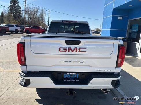 Used 2021 GMC Sierra 2500 Denali w/ Denali Ultimate Package AWD/4WD image 6
