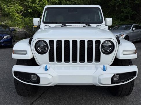 Used 2021 Jeep Wrangler Unlimited Sahara AWD/4WD image 23