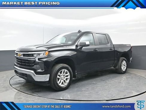 Used 2024 Chevrolet Silverado 1500 LT AWD/4WD image 1