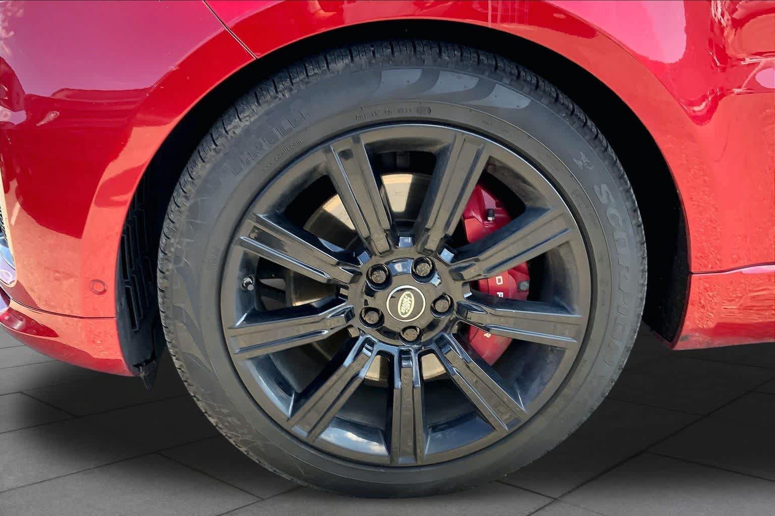 Used 2018 Land Rover Range Rover Sport HSE Dynamic AWD/4WD image 11