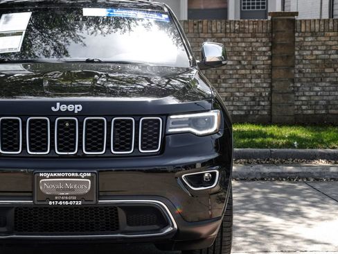 Used 2022 Jeep Grand Cherokee Limited w/ Tech Group image 59