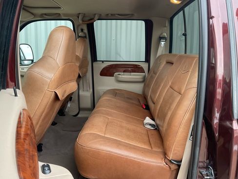 Used 2003 Ford F250 King Ranch image 18