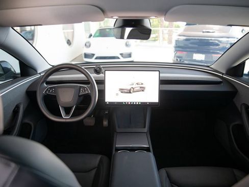 Used 2025 Tesla Model 3 Long Range RWD image 11