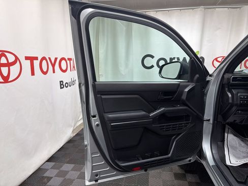 Used 2024 Toyota Tacoma SR AWD/4WD image 19