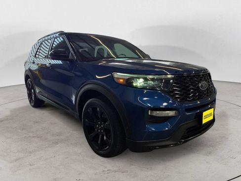 Used 2020 Ford Explorer ST w/ ST Street Pack AWD/4WD image 3