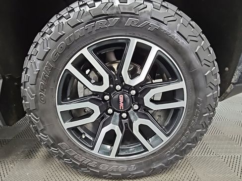 Used 2021 GMC Sierra 1500 AT4 image 44