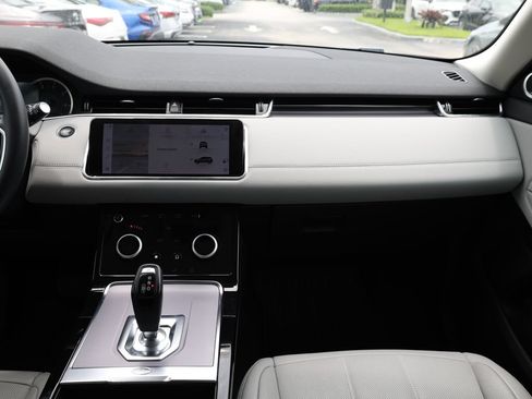 Used 2023 Land Rover Range Rover Evoque SE AWD/4WD image 25