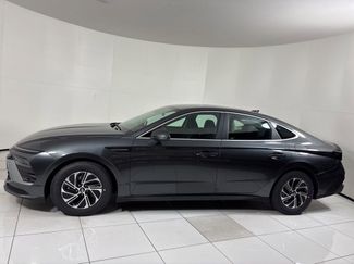 New 2026 Hyundai Sonata Blue FWD video 2