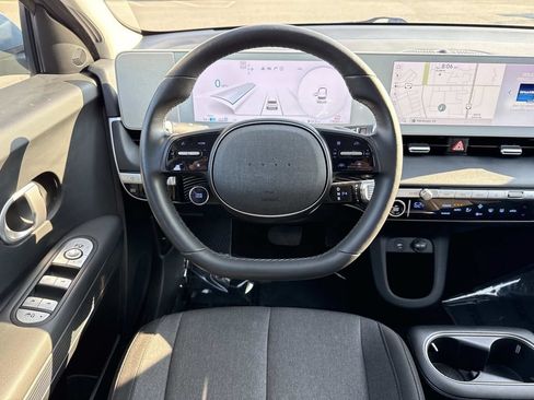 Used 2024 Hyundai Ioniq 5 SEL RWD image 14