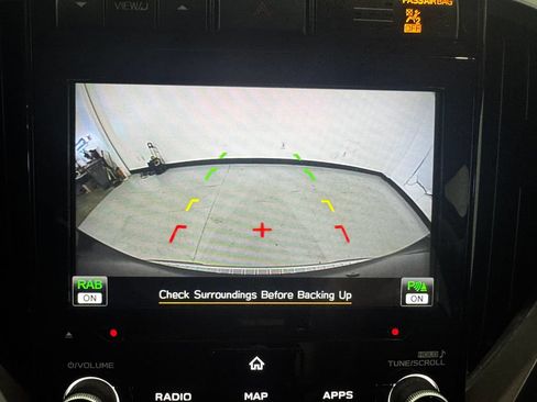 Used 2022 Subaru Ascent Touring AWD/4WD image 9
