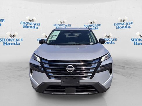 Used 2024 Nissan Rogue S AWD/4WD image 6