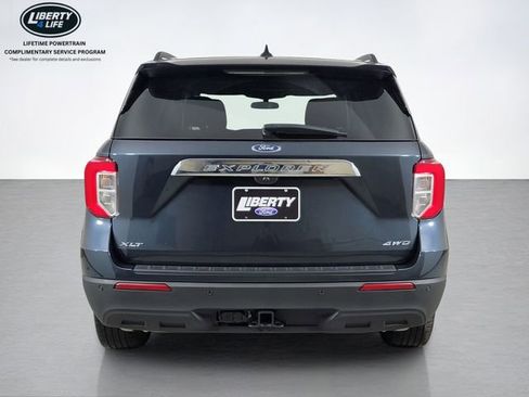 Used 2023 Ford Explorer XLT w/ Class IV Trailer Tow Package AWD/4WD image 4