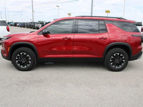 Used 2026 Chevrolet Traverse Z71 w/ Driver Confidence Package AWD/4WD image 10