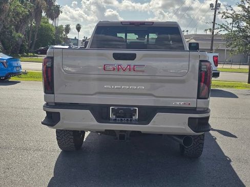 New 2026 GMC Sierra 2500 AT4 w/ AT4 Premium Plus Package AWD/4WD image 6